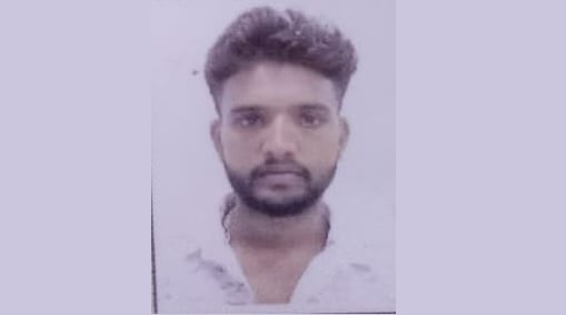 कानपुर: चलती ट्रेन से गिरा एक लाख का आईफोन, फोन बचाने के लिए चलती ट्रेन से कूदा युवक, हादसे में गंवाई जान