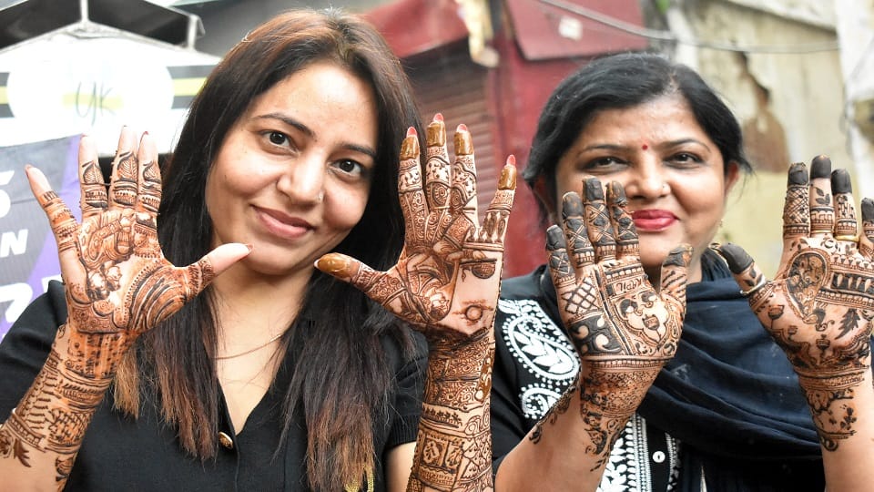 Karwa Chauth Today: Married women are all decked up, with bangles and henna ready