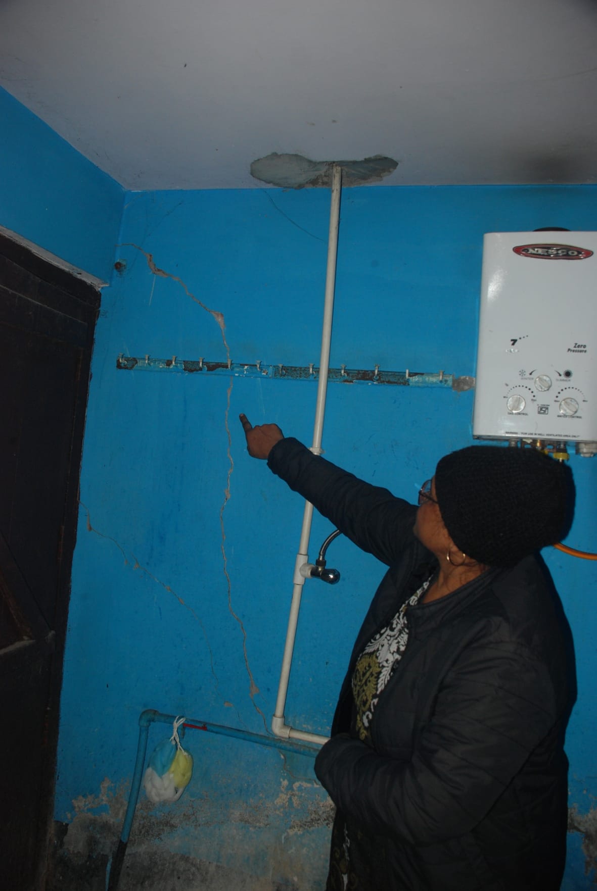 Son's cancer... crack in the house, family upset