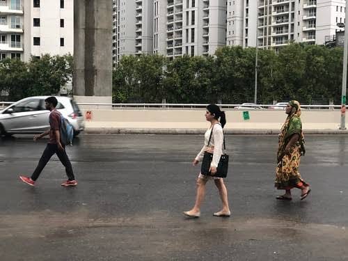 Four foot overbridge will be built on Golf Course Road to prevent accidents