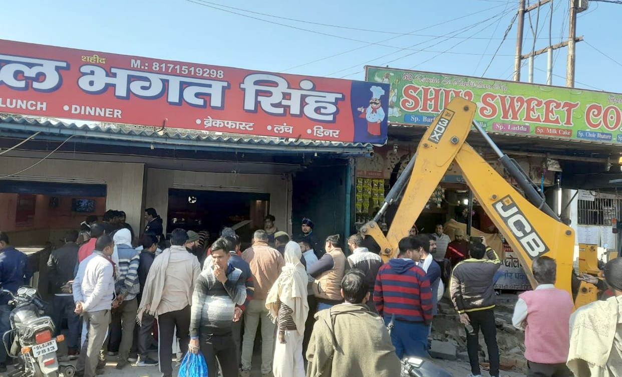 Amid protests, the municipality team demolished the encroachment