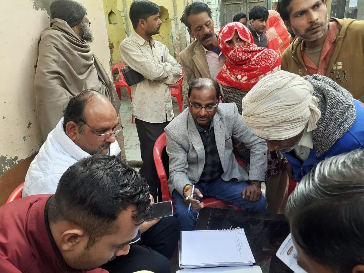 The team investigated the distribution of ration in the town