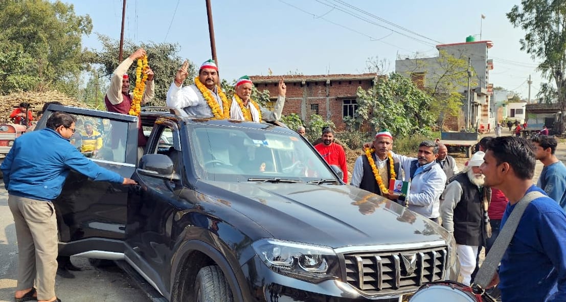 Rashtriya Kisan Mazdoor Sangathan's fast ends after getting last year's sugarcane payment