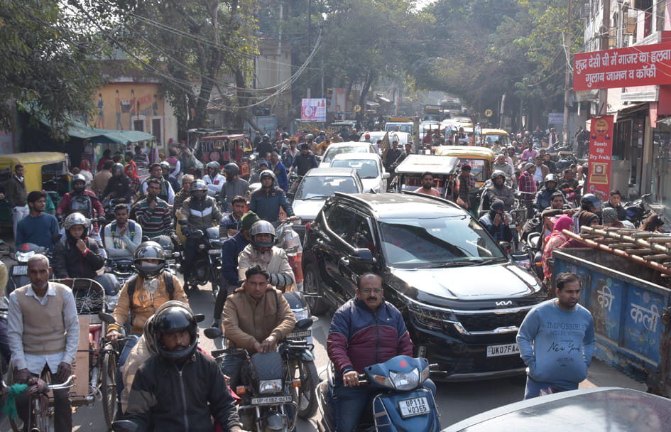 Metropolitan traffic system stalled for three hours