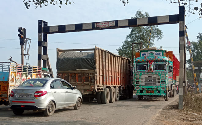 Overbridge will be built at Tapri railway gate