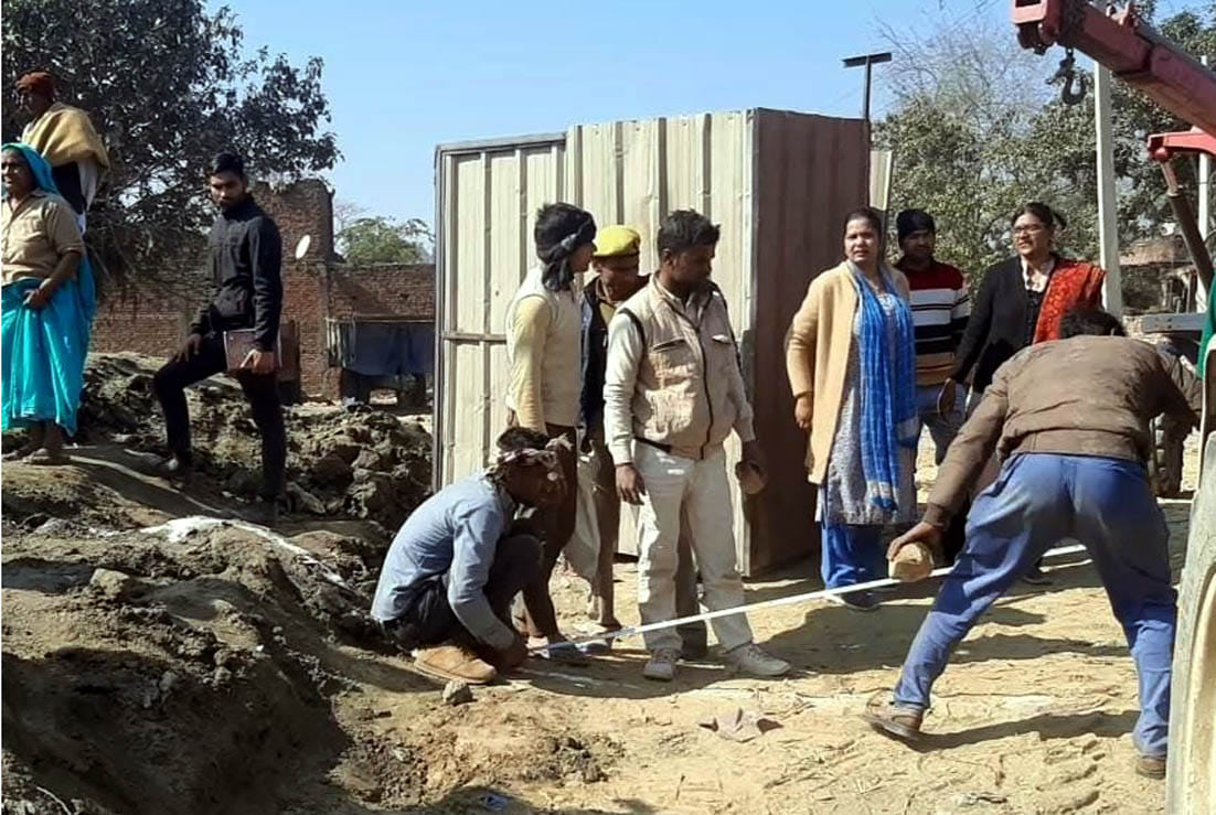 Government land encroachment freed in Mavikala
