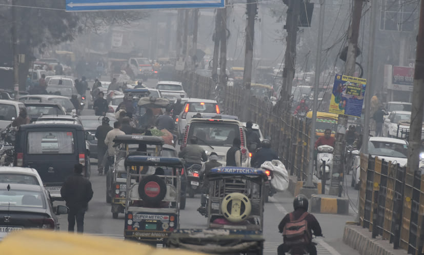 Bad weather again, chill increased due to drop in temperature