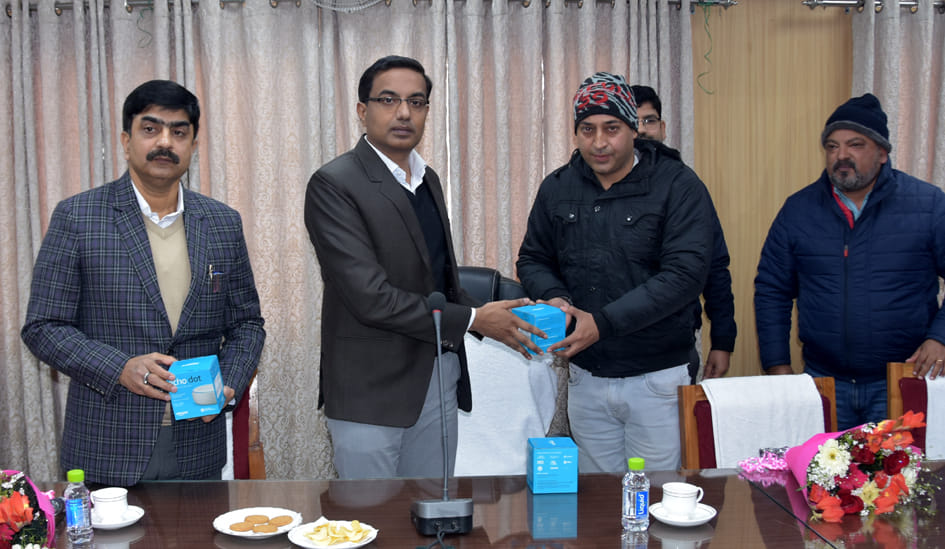 Now students of primary schools will read from Alexa