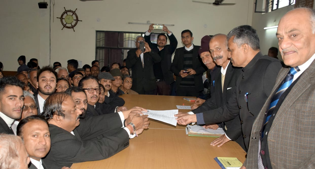 31 candidates filed nominations for 20 posts of District Bar