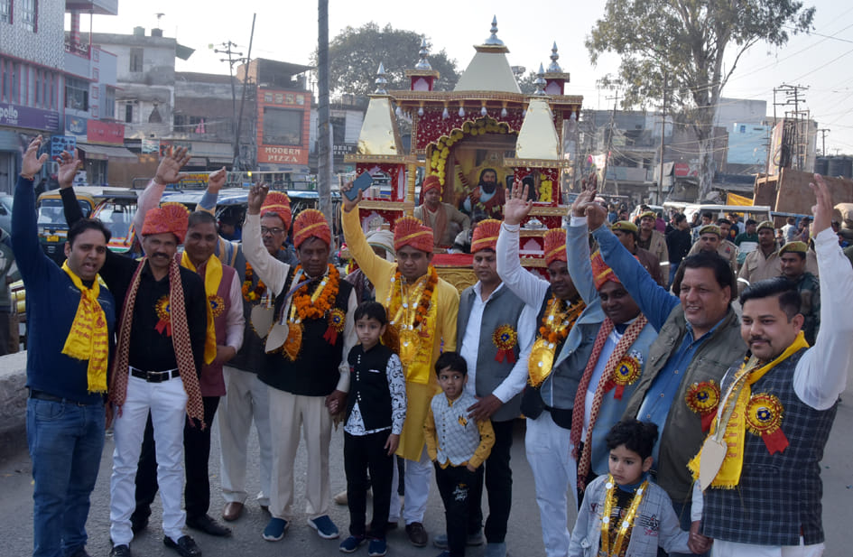 'Saja do ghar Gulshan sa, Guru Ravidas has come'