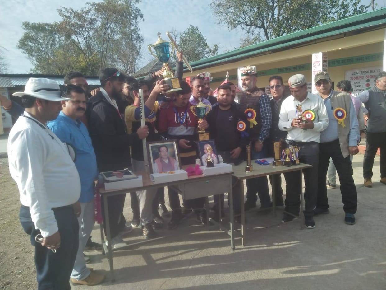Faglot club won the cricket match in hamirpur