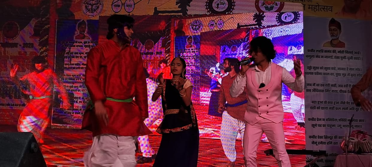 A spectacular gathering of Bhojpuri songs
