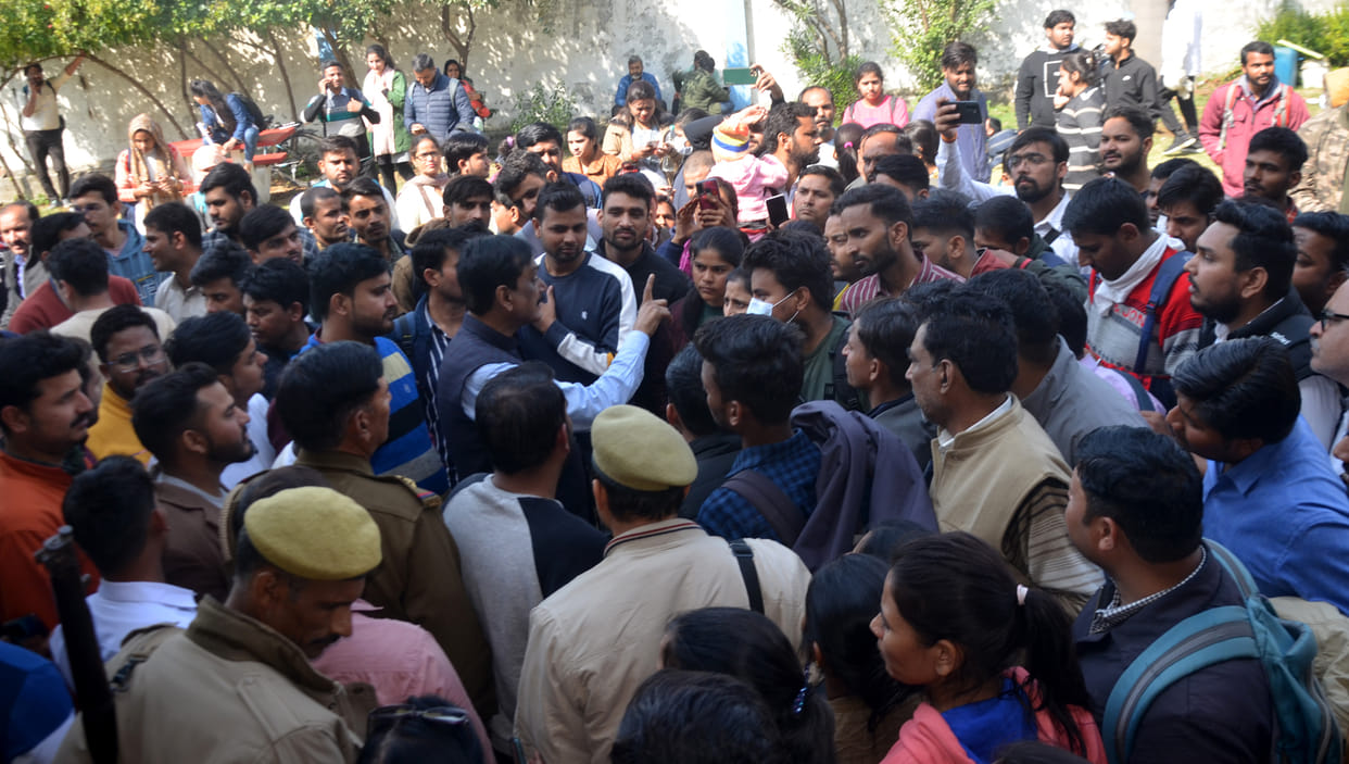 Candidates created ruckus due to chaos at exam center exam canceled