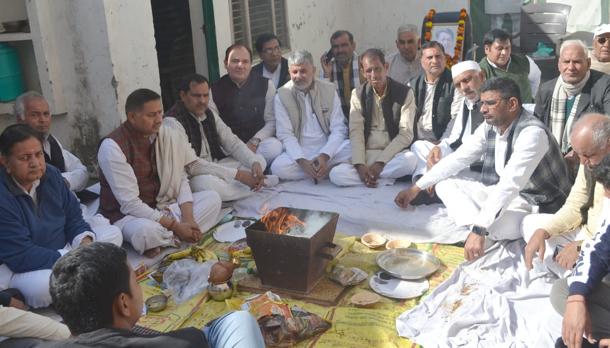 Havan on the birth anniversary of Ajit Singh, resolved to follow the ideals