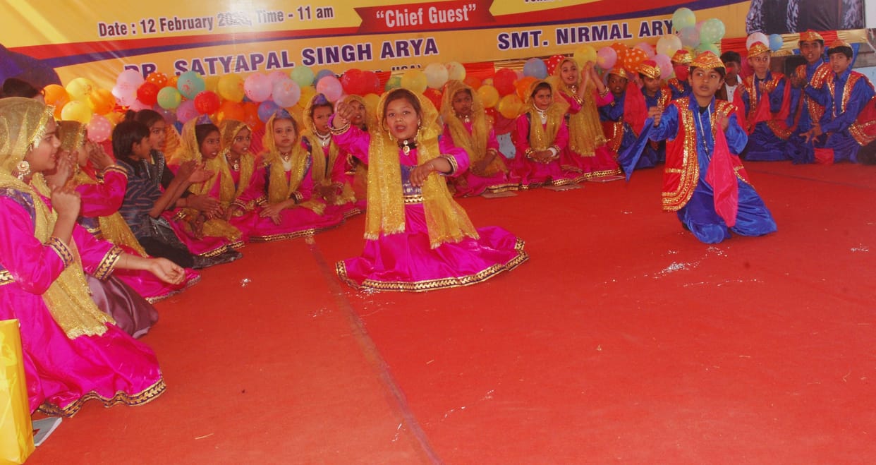 Mesmerized by the presentation of captivating programs