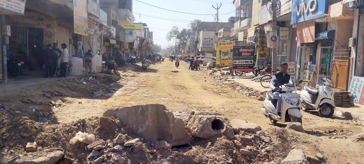condition of bhiwani road will improve construction will be done with 2 crores drains will be built on both sides