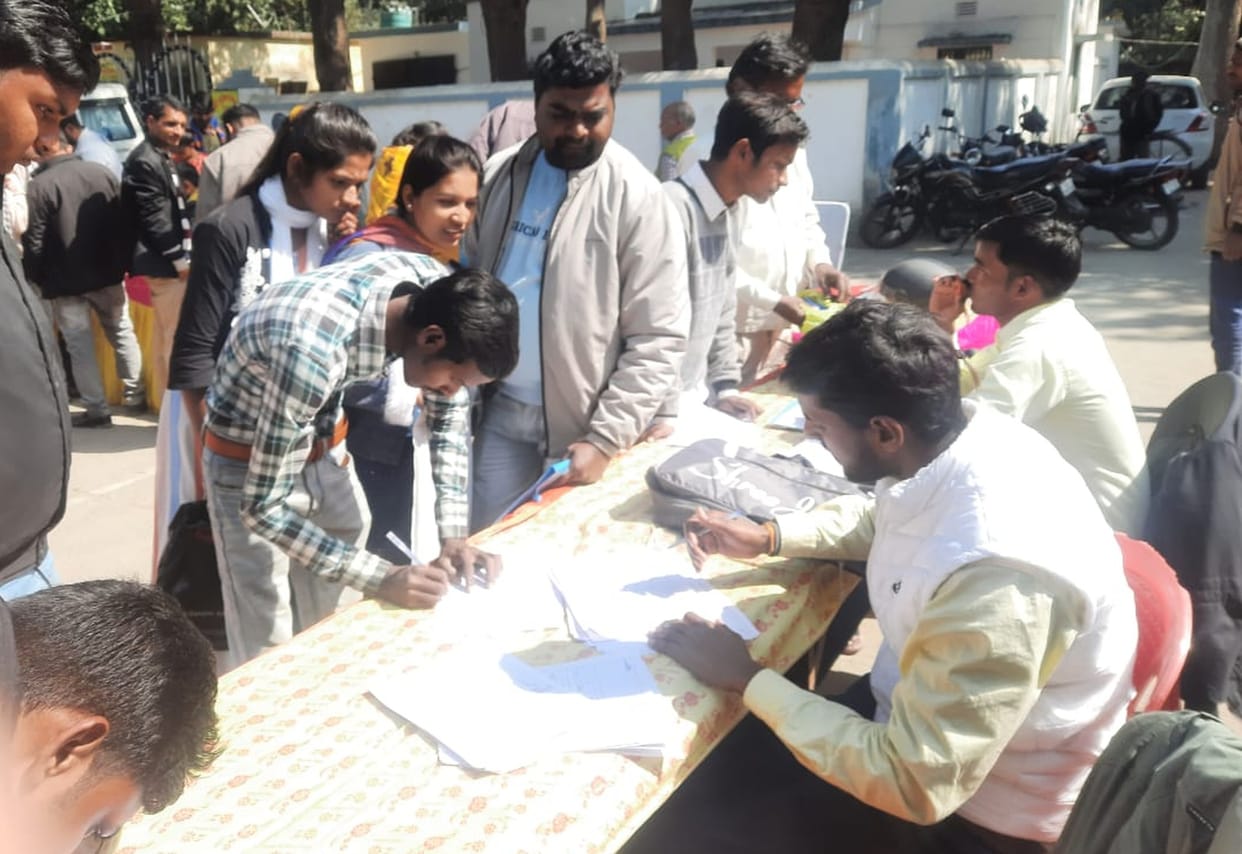 Only applications submitted in the employment fair
