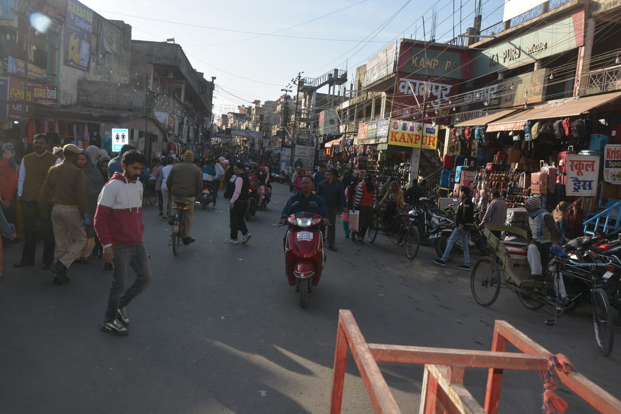 Barricading removed from Bhagat Singh Road, traffic becomes easier
