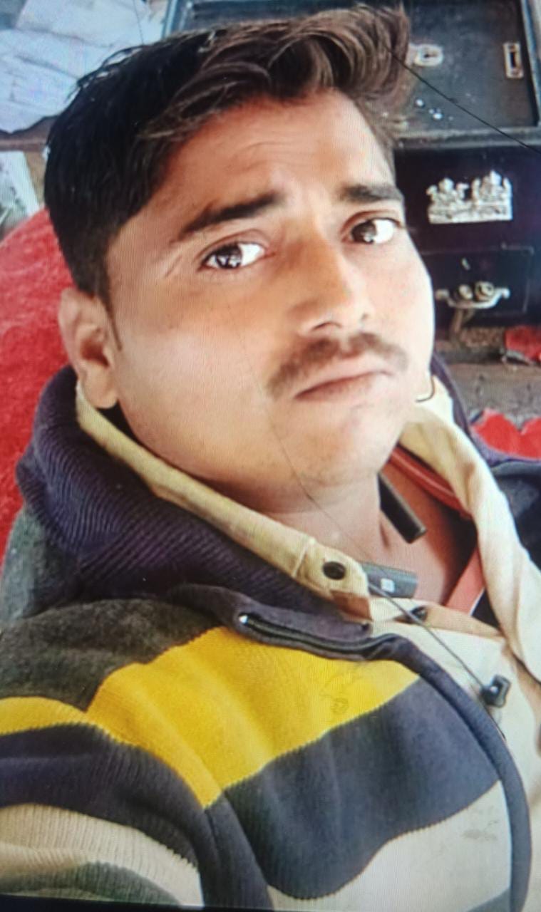 Nankhatai shopkeeper shot dead