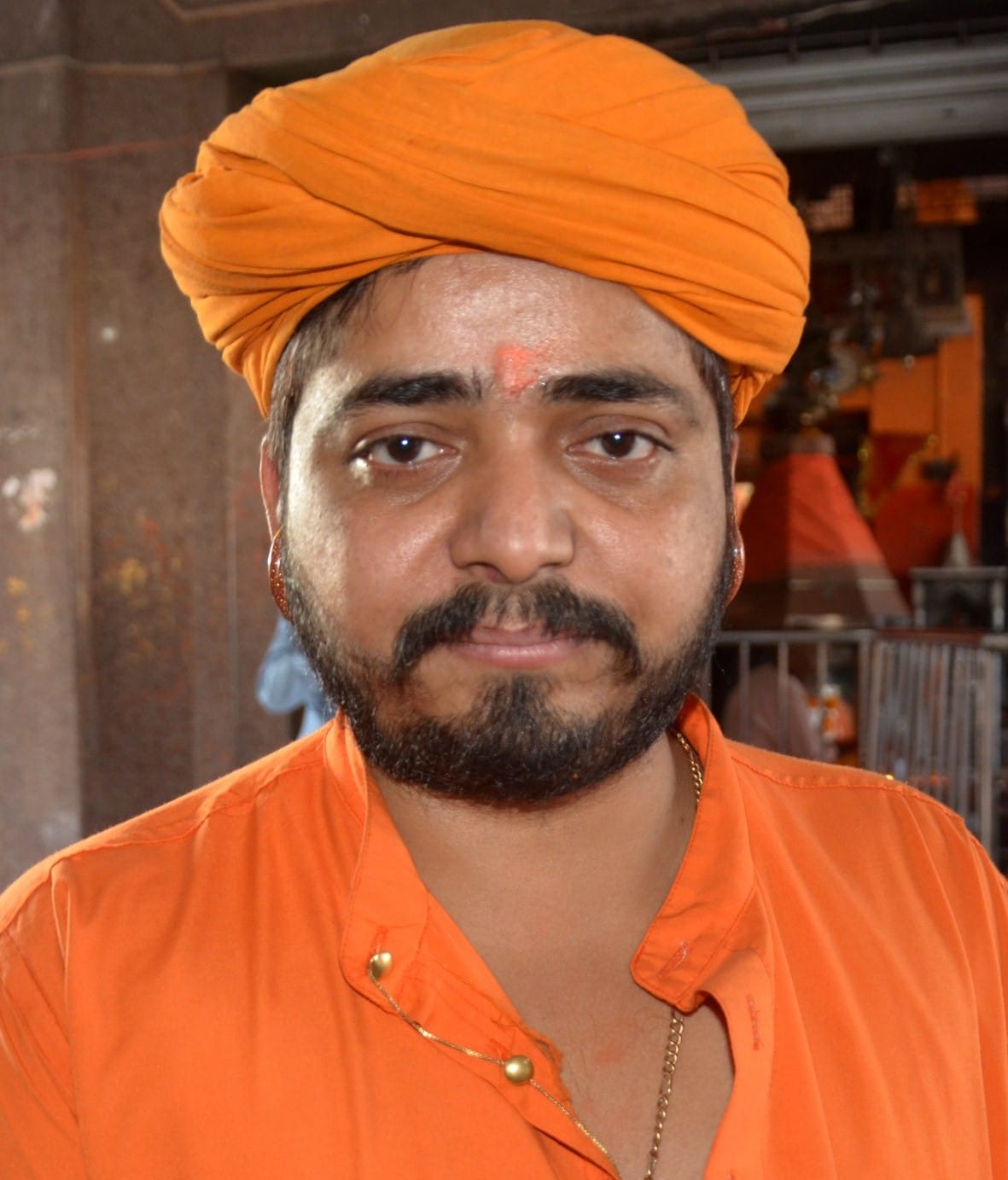 mahant of shri gilharaj temple angry on comparison of allah and om