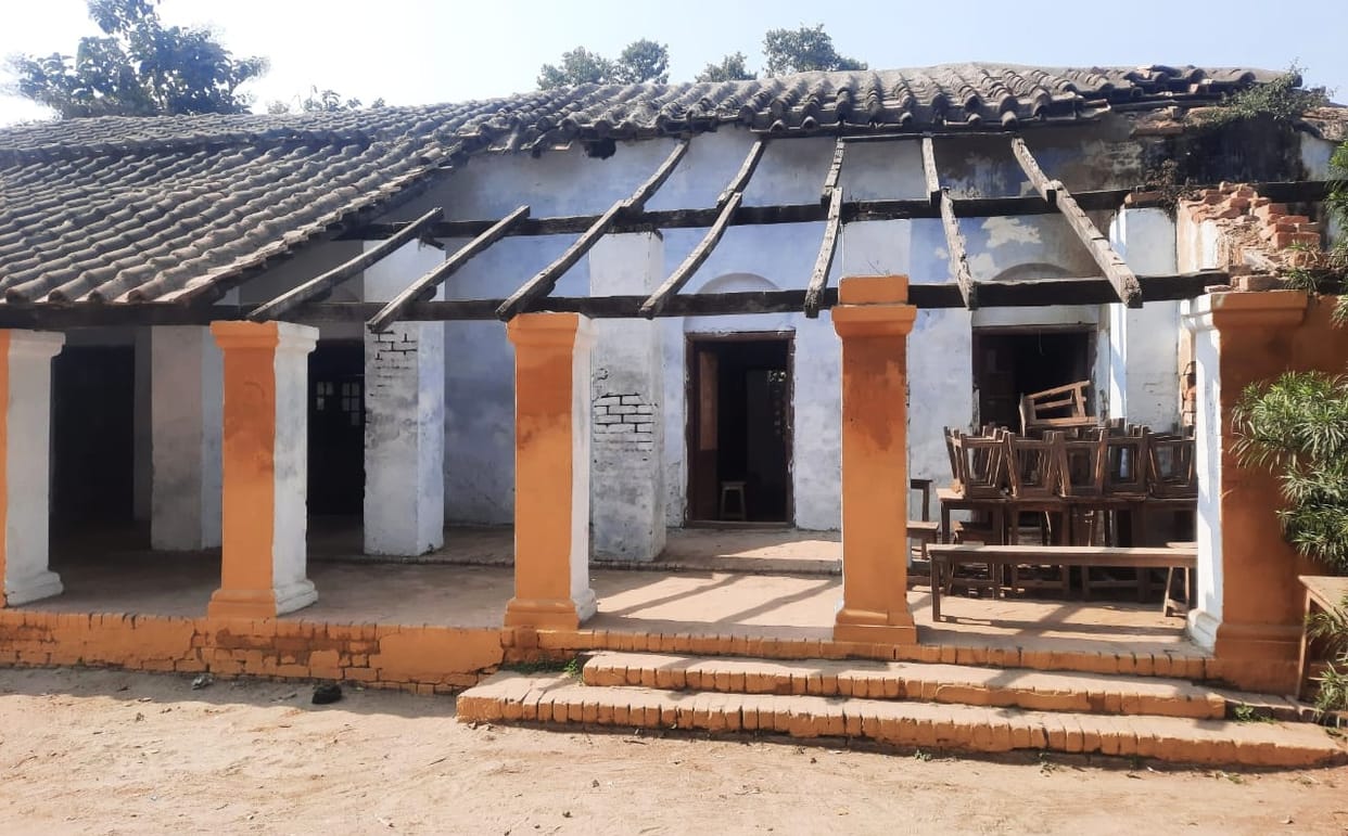 Board exam from today, college with broken tile also became center