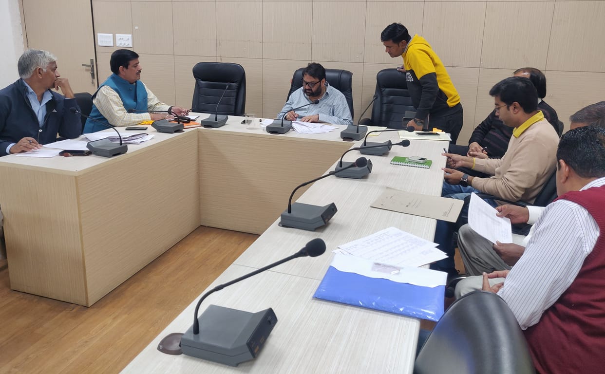 Anurag Dhalia asks department to complete incomplete works of CM's announcement soon