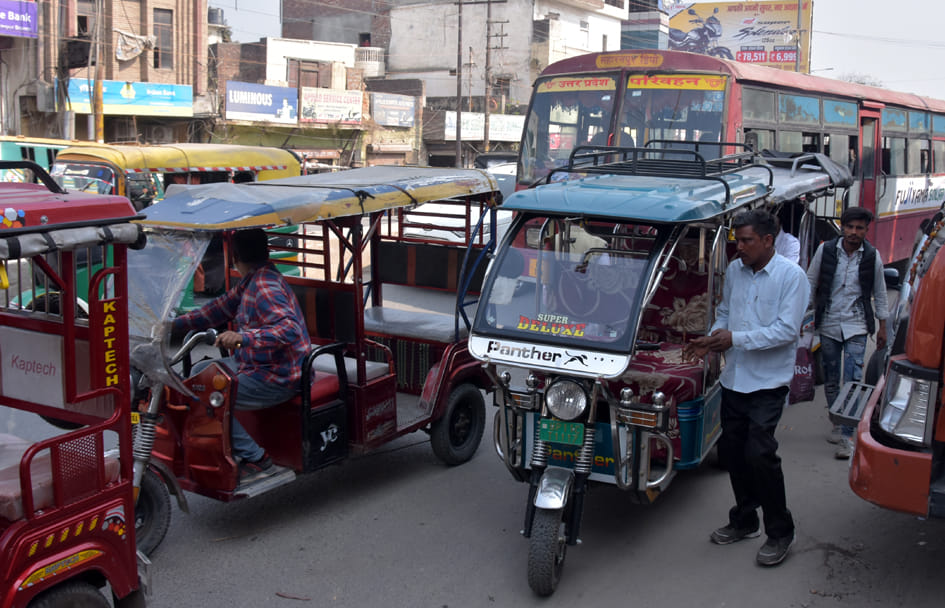 Plan to deal with the ongoing jam on paper