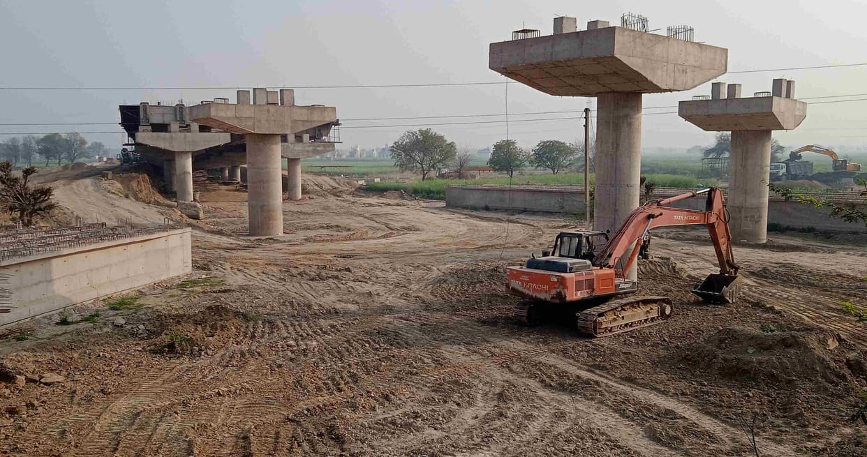 going from bahadurgarh to delhi airport will be easy