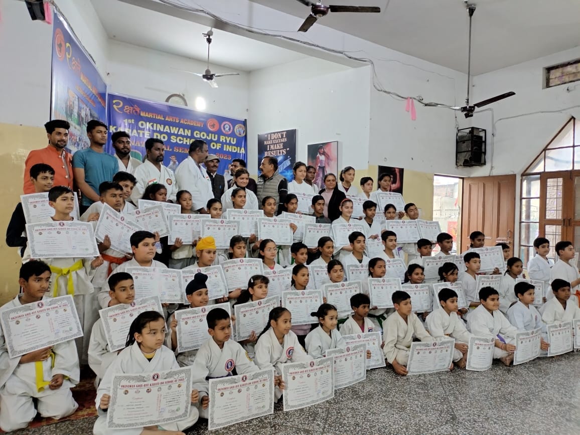 in ponta sahib students learnt karate tips