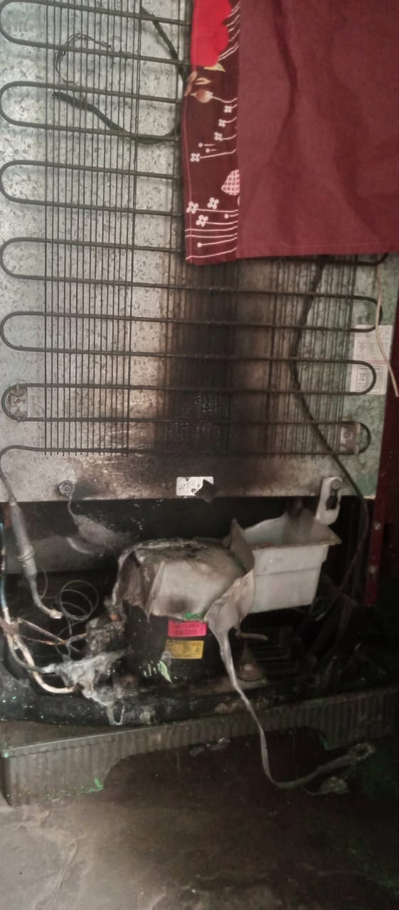 The high tension line wire fell on the transformer, the equipment blew up in the houses