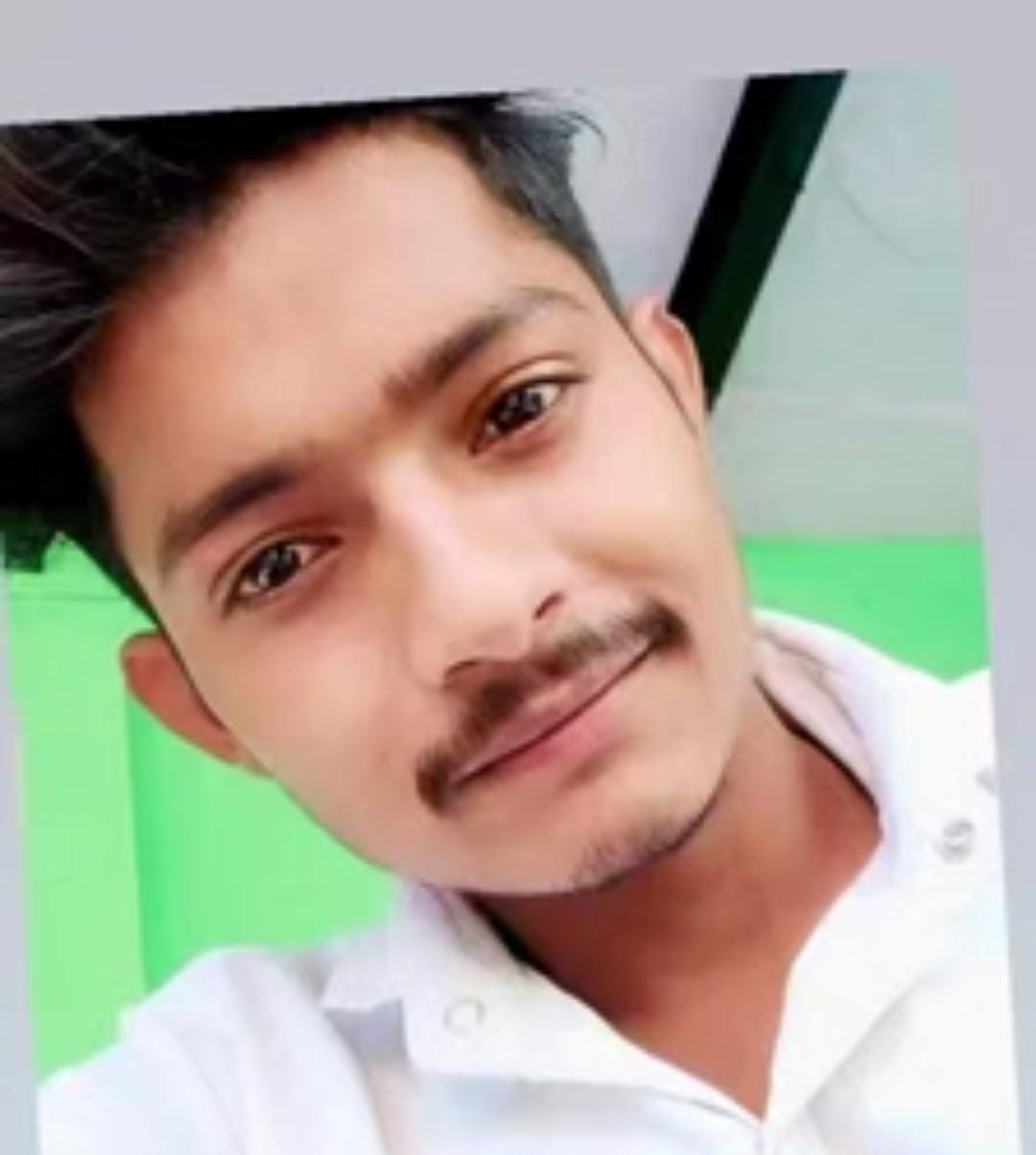 Bike rider dies due to tractor collision