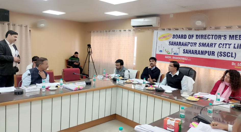 Start the construction of two six-lane parking and bridge on Pavdhoi soon: Divisional Commissioner