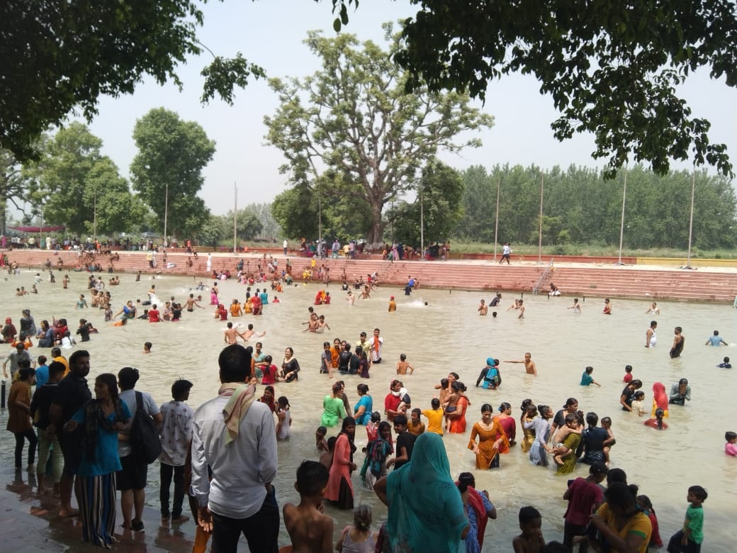 Earned virtue by bathing in Kuakheda Sangam