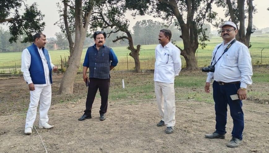 Archaeological Excavation Supervising Officer took stock