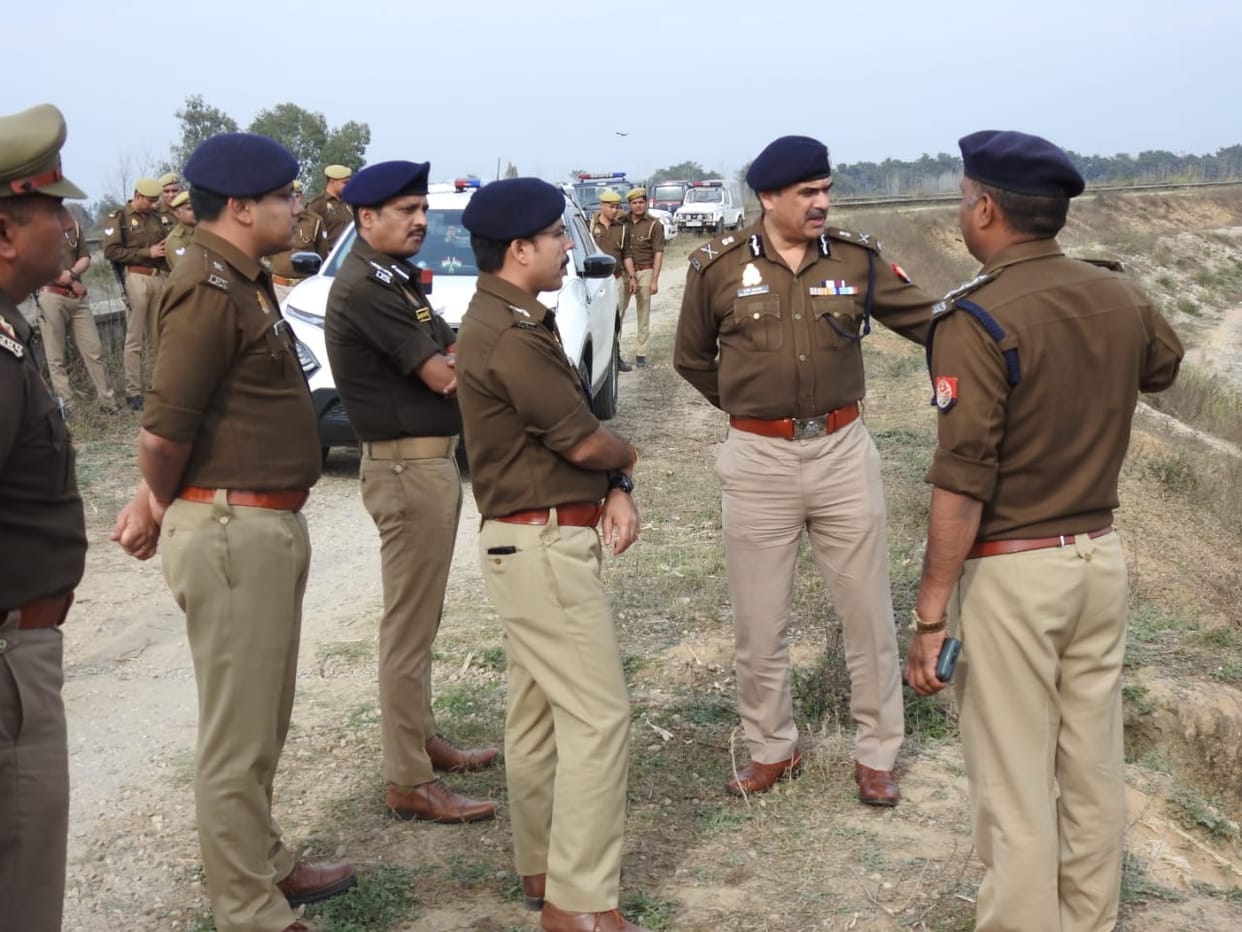 In the case of beheaded corpses, ADG inspected the scene