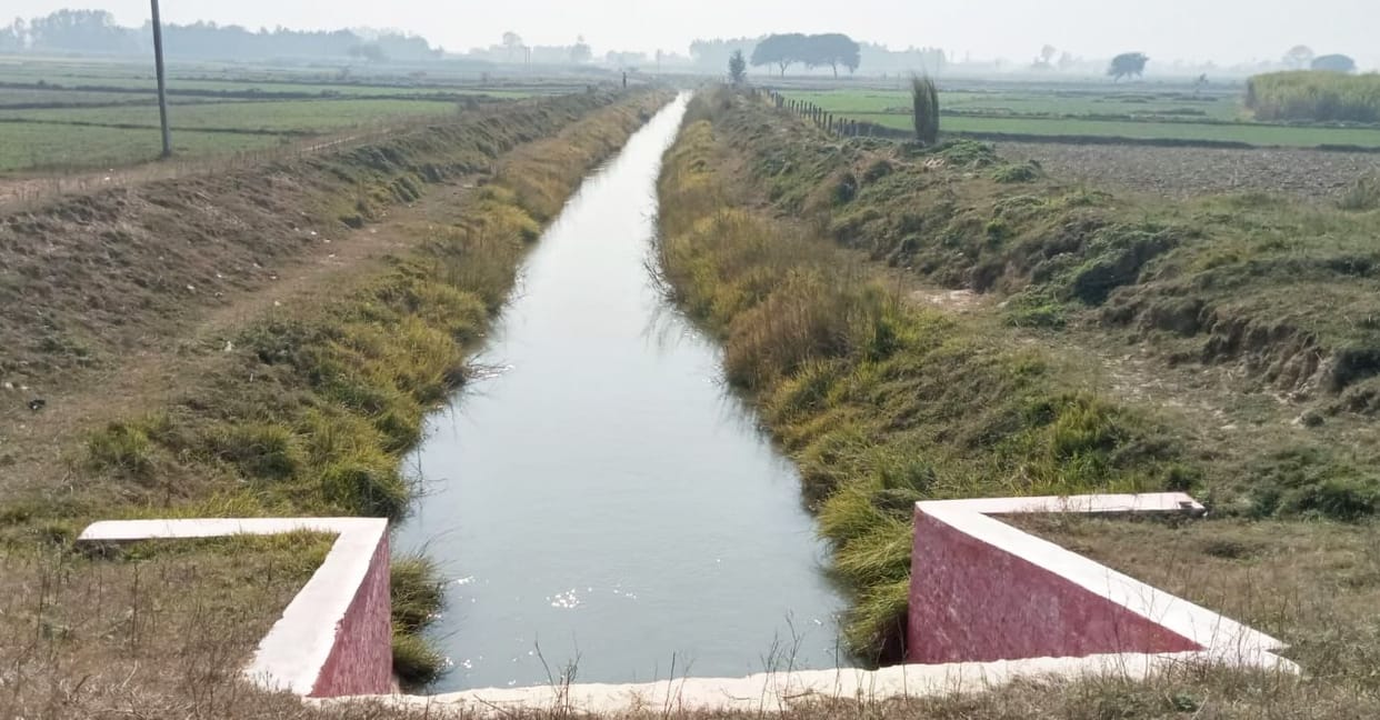 saru canal balrampur kisan gonda relax