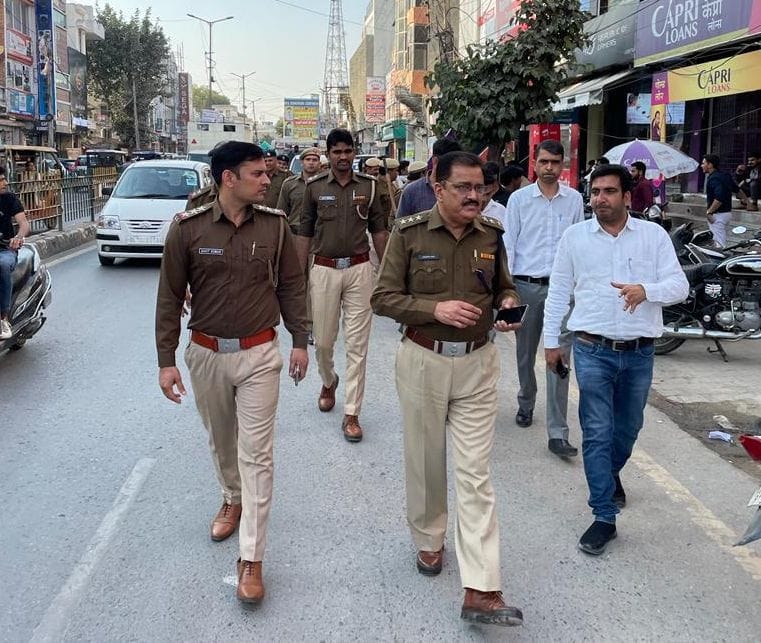 Police patrolled, Municipal Corporation removed encroachment