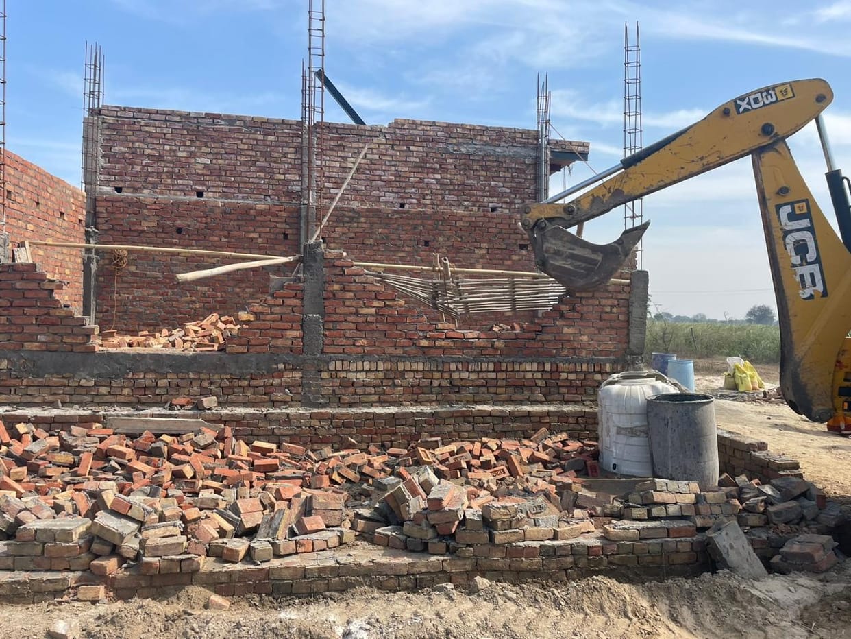 Bulldozer run on illegal colony in Kanonda