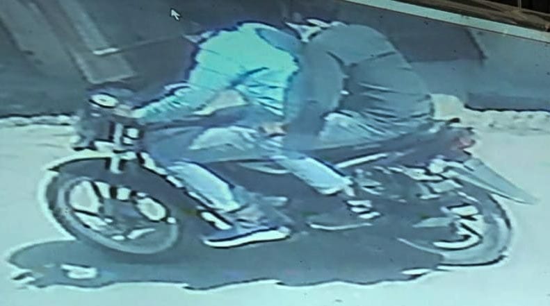 Bike riders snatched earrings from old woman's ears