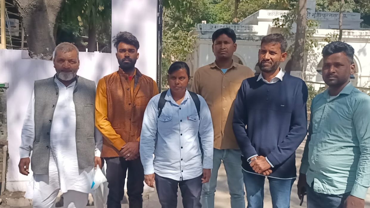 Demand for arrest of brother of Mahant Dhirendra Shastri of Bageshwar Dham