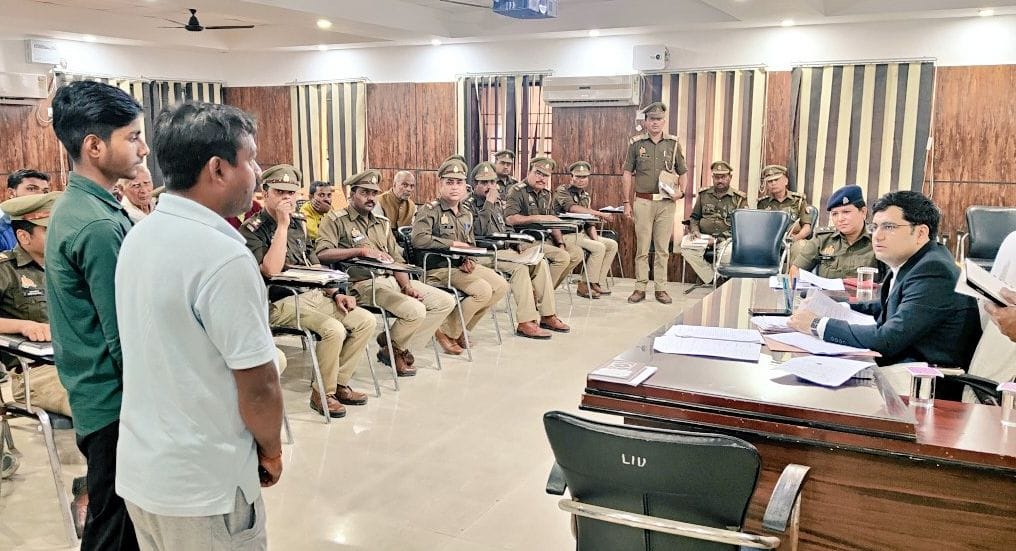 police meeting alert enquari