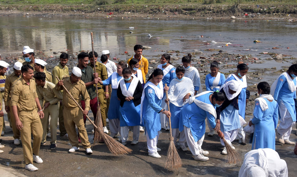 Launch of clean water-clean mind