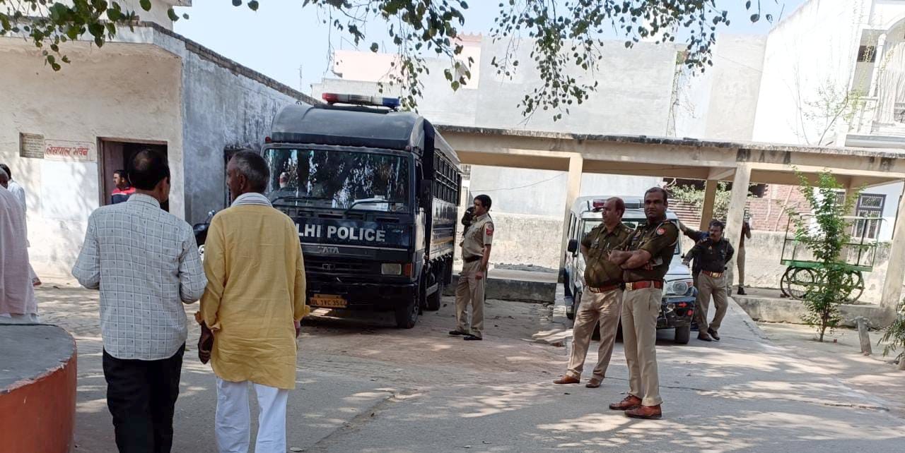 Notorious Udham Singh Karnawal lodged in Unnao jail appeared in the court