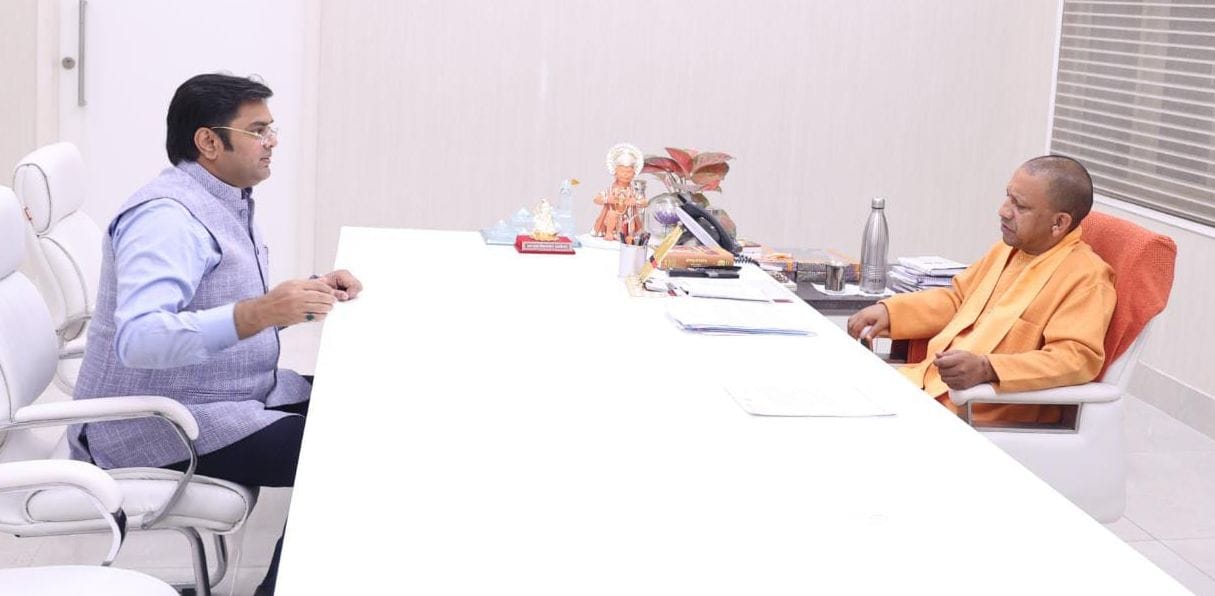 MLA met CM to solve the problems of teachers
