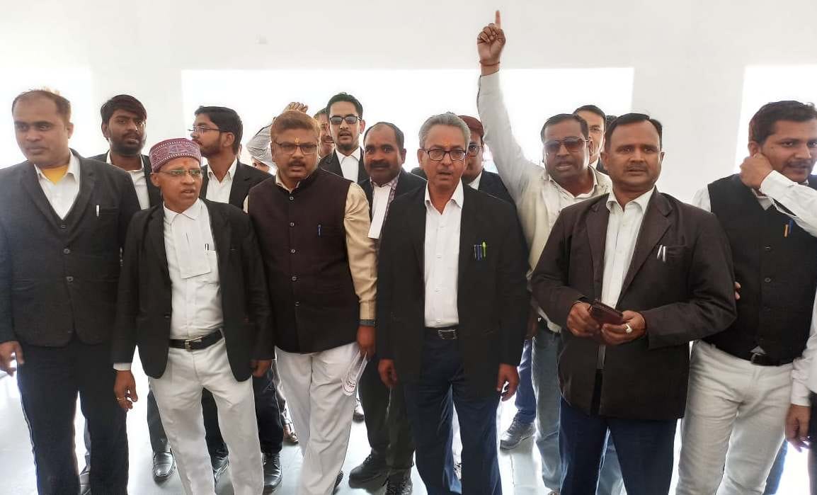 Advocates demonstrated at the Collectorate