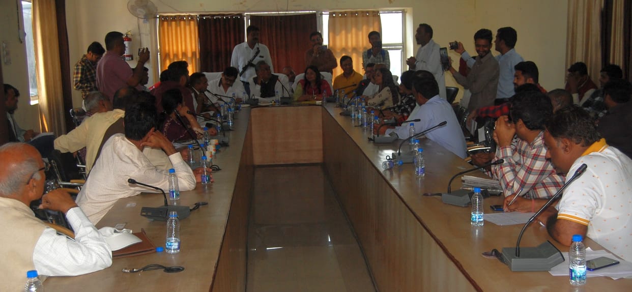 Councillors clash with each other in meeting in front of MLA