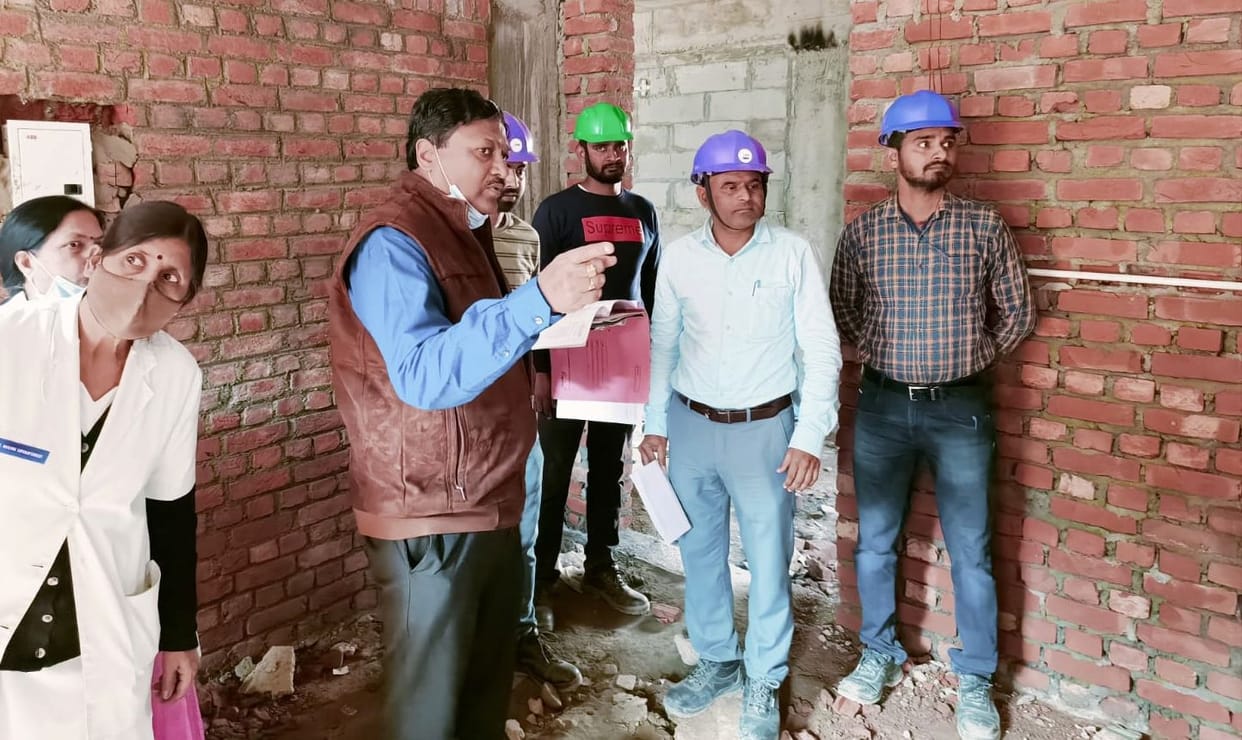Principal saw the medical college under construction, also inspected the district hospital