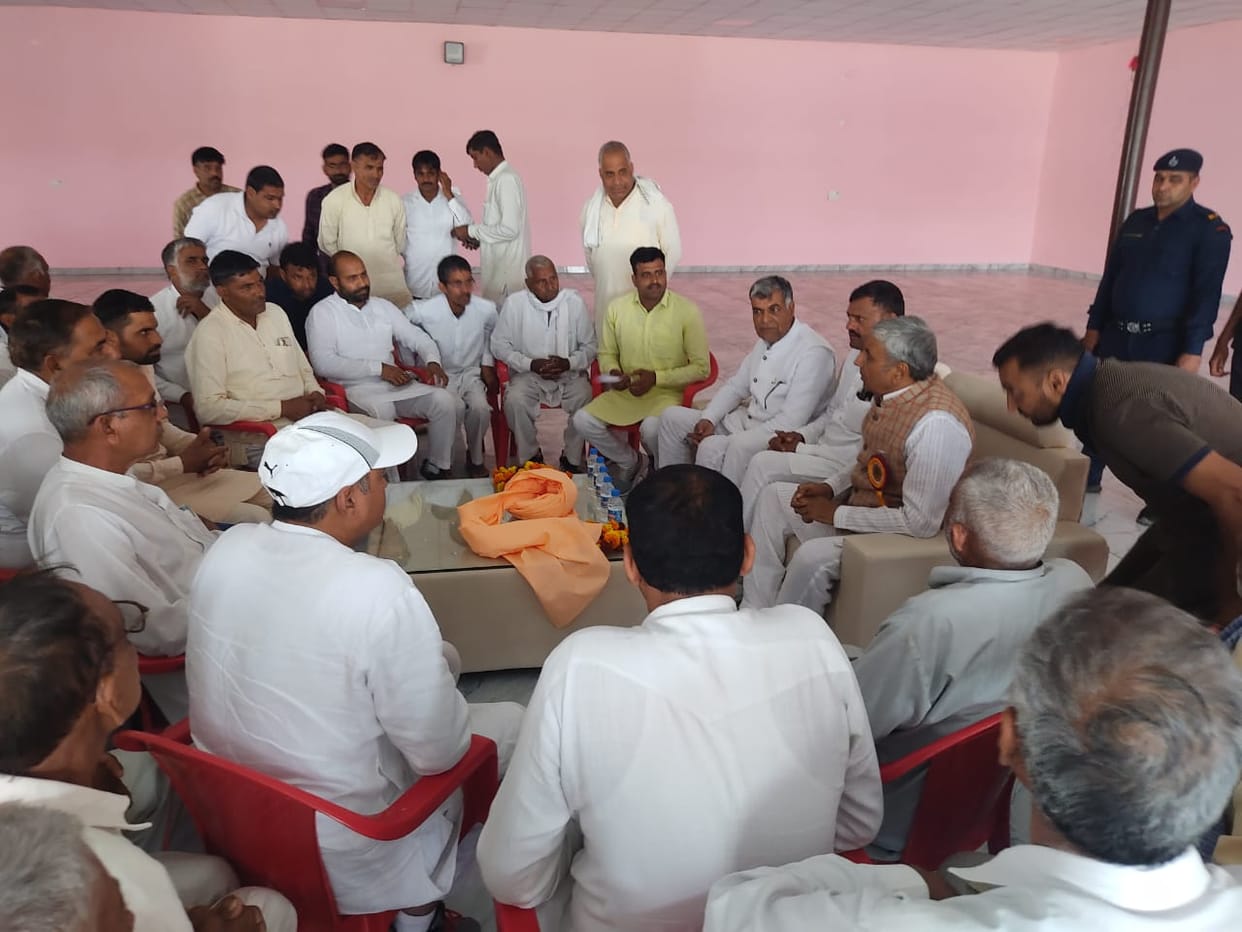 Employees encourage villagers to participate in animal husbandry fair: JP Dalal