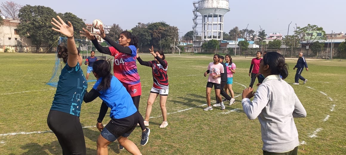 Excellent performance in weightlifting and handball