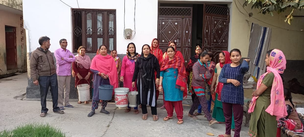 Water did not come in the tank for a month, women demonstrated in protest